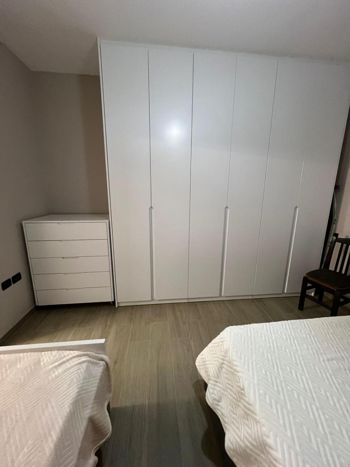 Large Apartment Vlorë Exterior foto